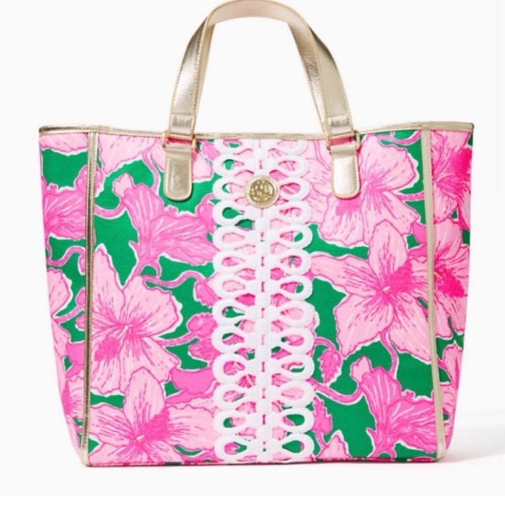 Hibis Kiss Kelly Green Beach Purse Used once
This is a Large Beautiful Bag
🩷💚🩷💚